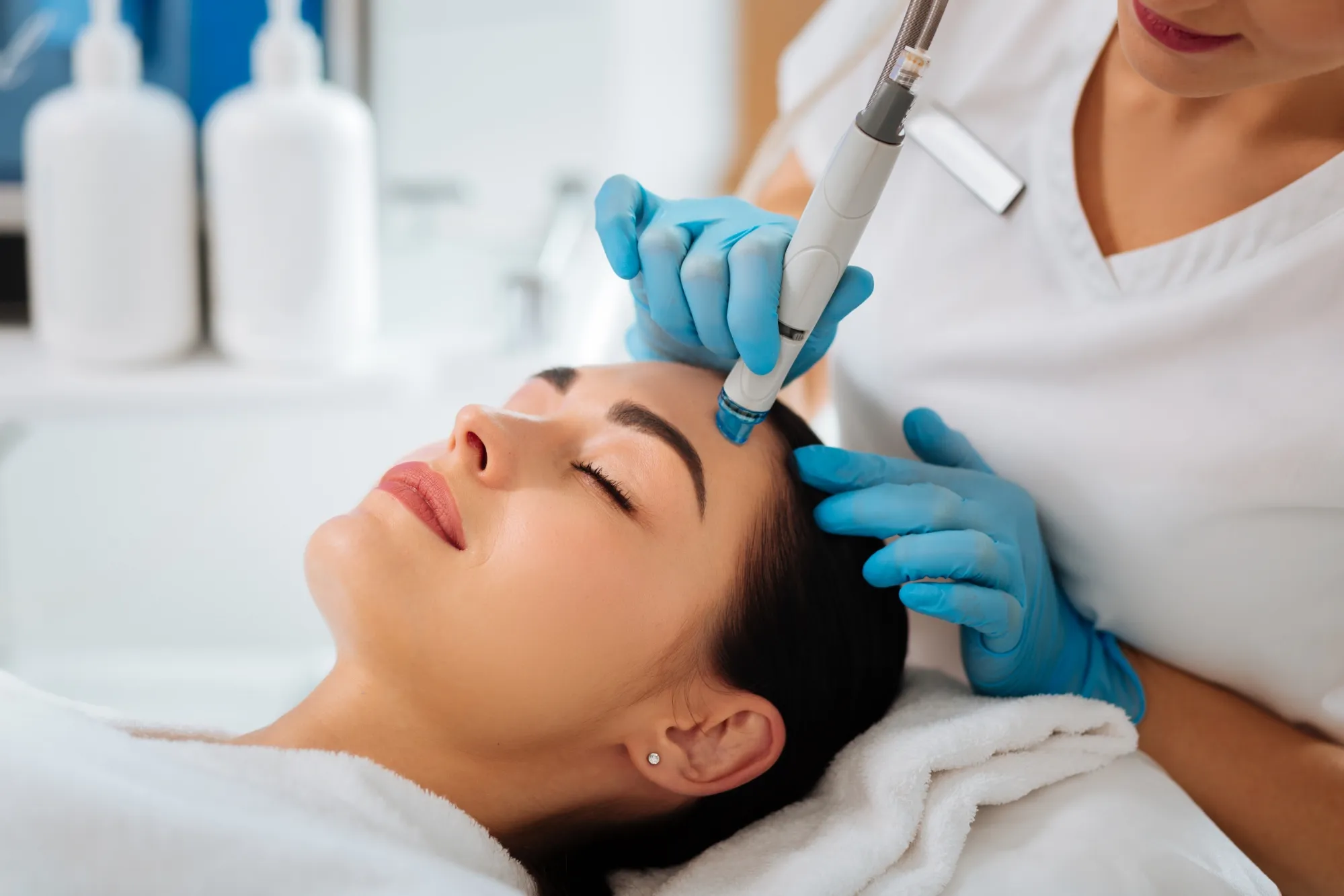 Hydrafacial treatment